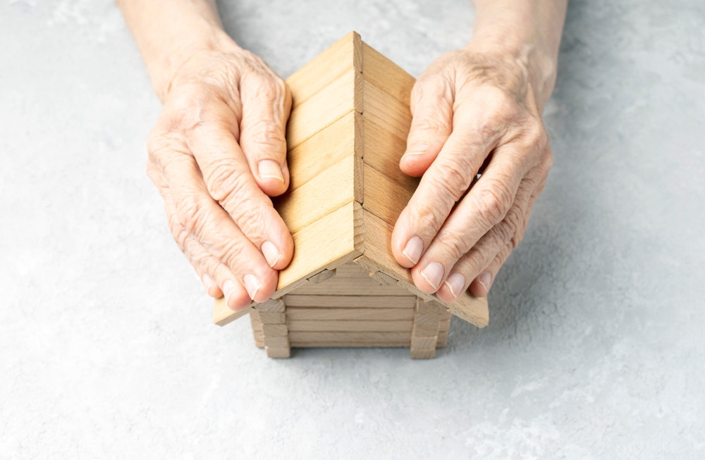 Algoritmo Rischio Cadute: Come L'Innovazione Italiana Supporta Gli Anziani 3 Un algoritmo avanzato riduce il rischio cadute negli anziani, inclusi quelli con malattia di Parkinson. Scopri la tecnologia per la salute della Fondazione Bruno Kessler per la prevenzione cadute e la gestione della cronicità.