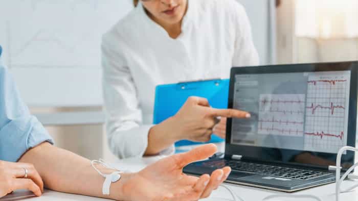 Neuroplasticità e riabilitazione: il ruolo del cervello nel processo terapeutico 4 neuroplasticità e biofeedback