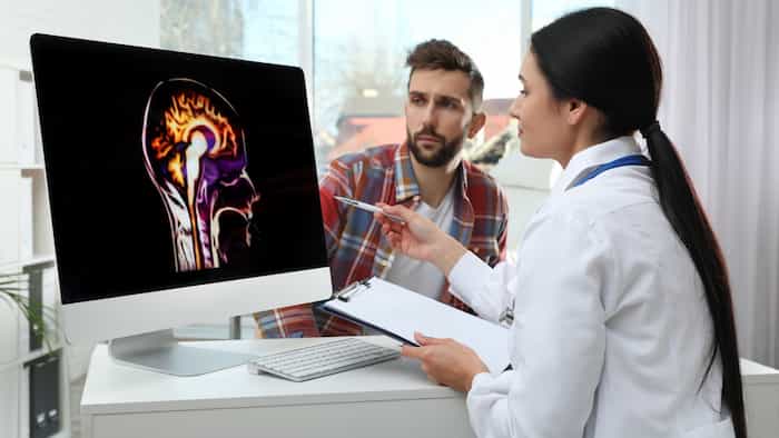 Primi segnali neurologici: come riconoscerli e agire per proteggere la salute cerebrale 4 Neurologo